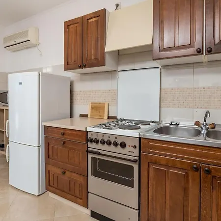 Stunning In Barbat With Kitchen